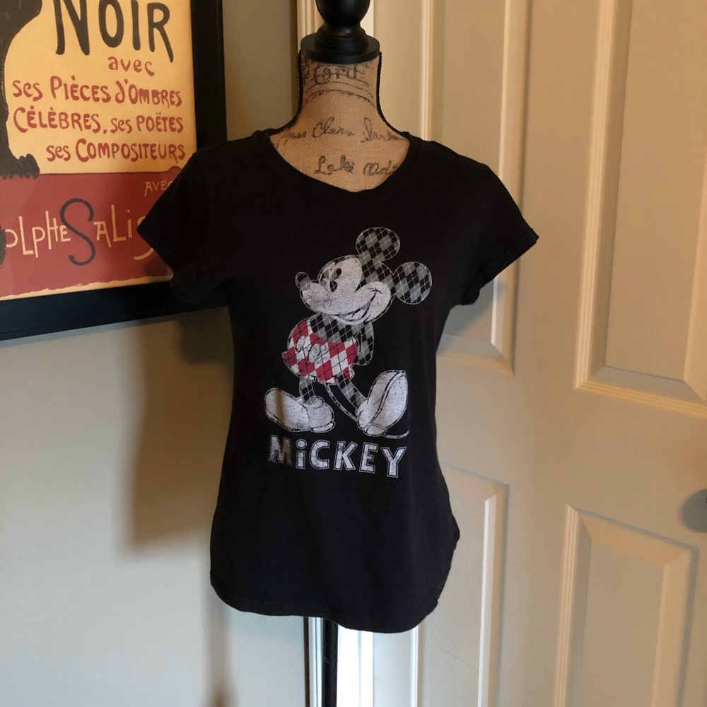 Disney women’s Mickey Mouse T-shirt